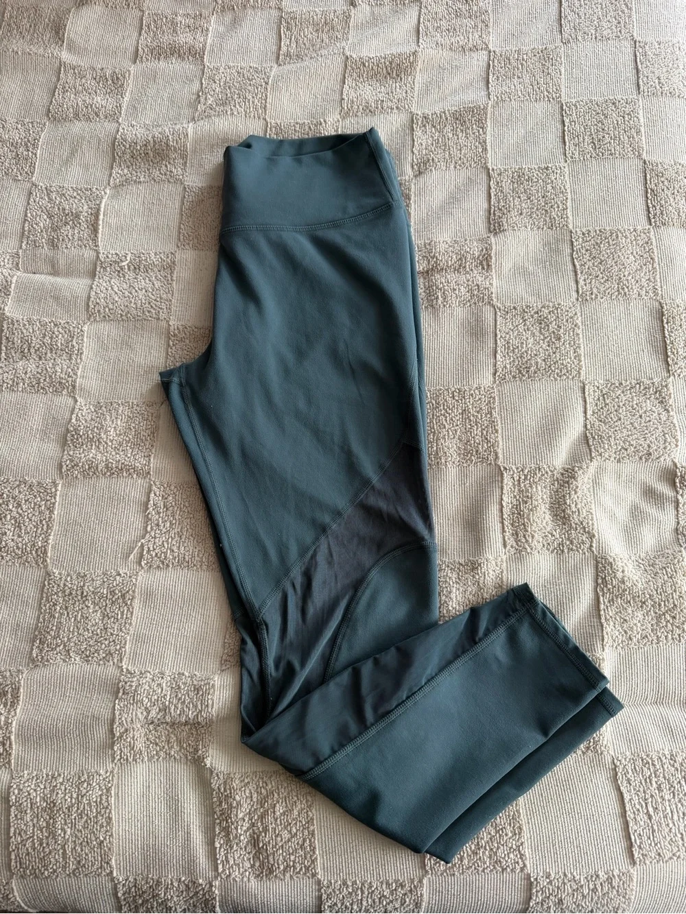 Fabletics powerhold high